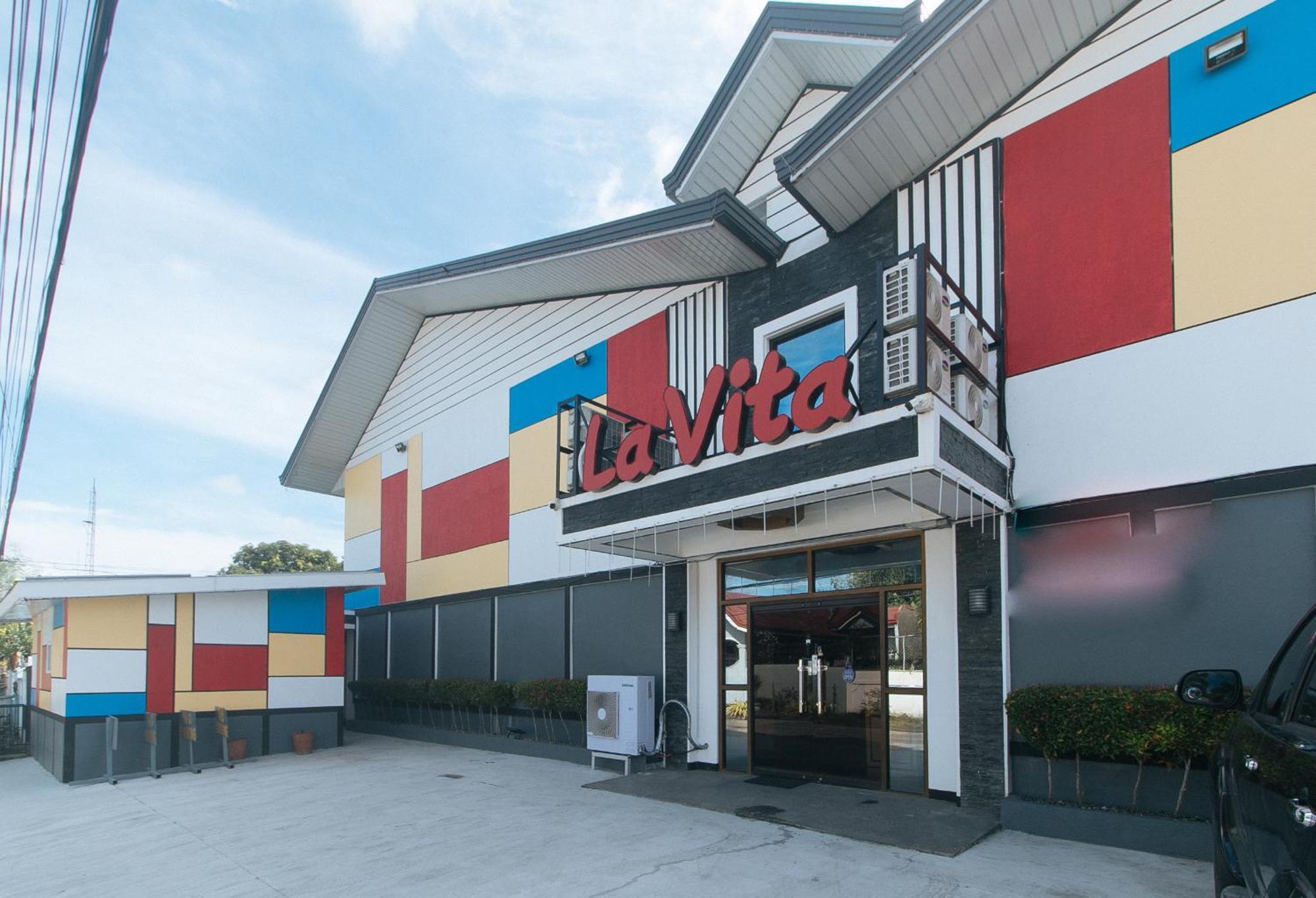 Lavita By Reddoorz Angeles Exterior photo